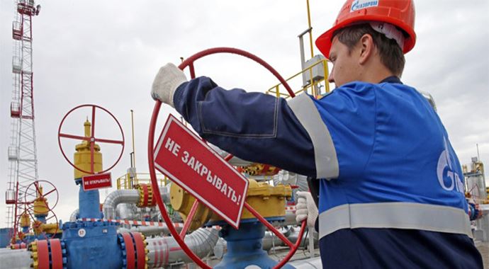 Polonya'da doğalgaz boru hattında patlama, 3 ölü, 13 yaralı Polonya'da doğalgaz boru hattında patlama, 3 ölü, 13 yaralı