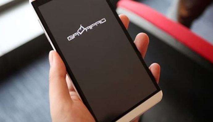 Çinliler HTC One Max'i de kopyaladı Çinliler HTC One Max'i de kopyaladı
