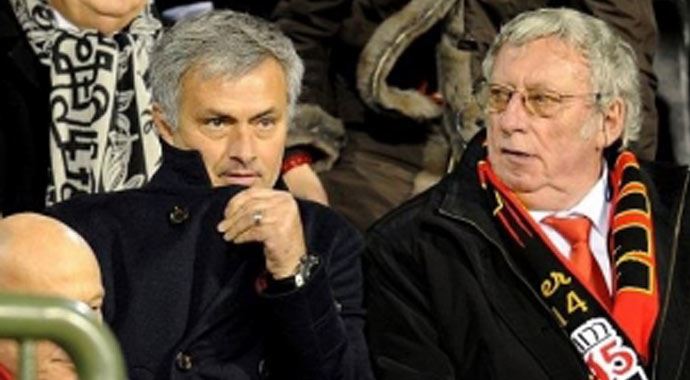 Jose Mourinho casusluğa başladı