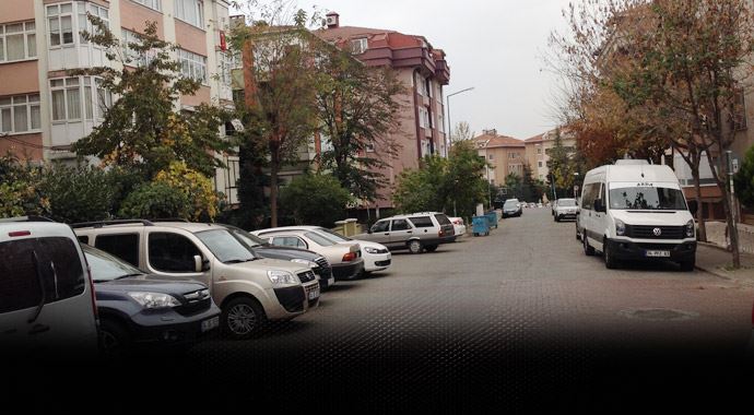 Bir günde aynı sokakta 11 daireyi soydular Bir günde aynı sokakta 11 daireyi soydular