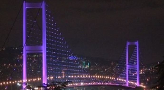 Boğaziçi Köprüsü, prematüre bebekler için 'mor renk' olacak