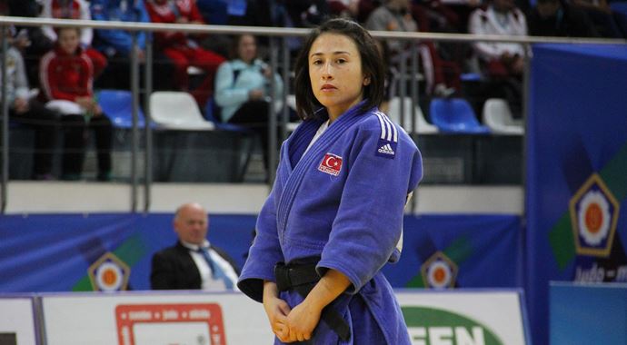 Avrupa Judo Şampiyonası'nda Ebru Şahin altın madalya kazandı Avrupa Judo Şampiyonası'nda Ebru Şahin altın madalya kazandı