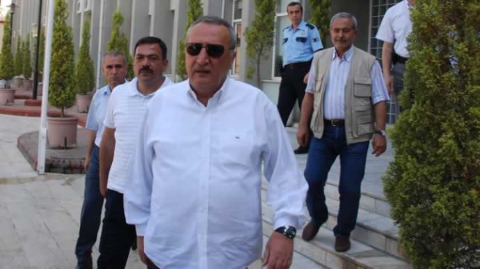 Mehmet Ağar'a hapis yolu gözüktü Mehmet Ağar'a hapis yolu gözüktü