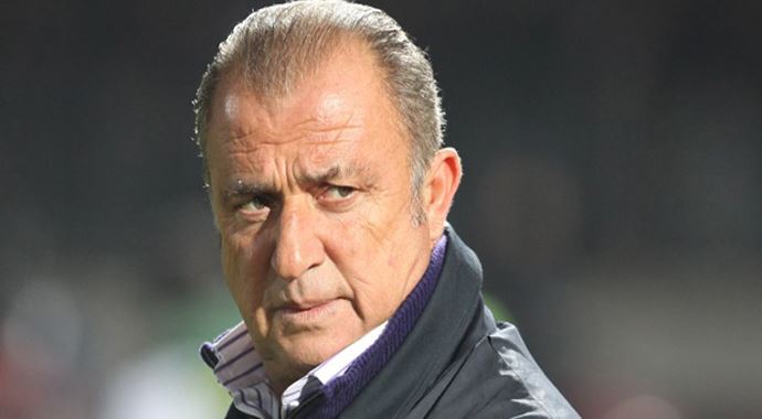 Fatih Terim, Kuzey İrlanda maçıyla Adana&#039;da tarihi yaşadı