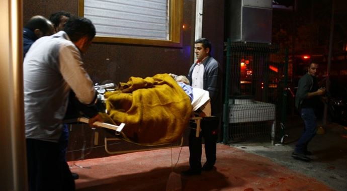Gaziosmanpaşa&#039;da hastanede yangın