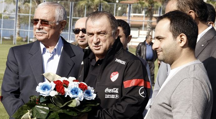 Terim&#039;den memleketi Adana&#039;ya teşekkür