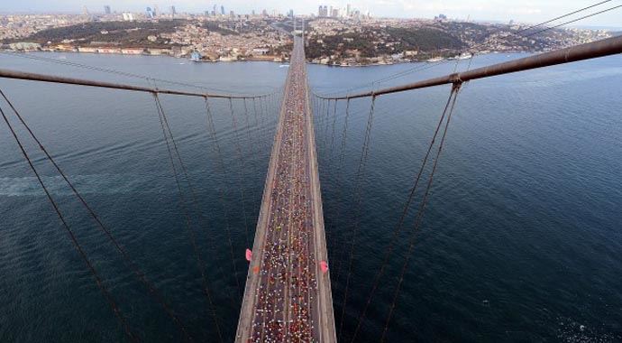 İstanbul Maratonu'nun kazananı Kiprotich ve Chesir İstanbul Maratonu'nun kazananı Kiprotich ve Chesir