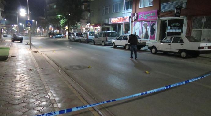 Malatya'da olaylı gece, silah sesleri ortalığı karıştırdı Malatya'da olaylı gece, silah sesleri ortalığı karıştırdı