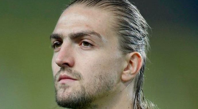 Fenerbahçe&#039;den Caner Erkin&#039;e 3 yıllık sözleşme