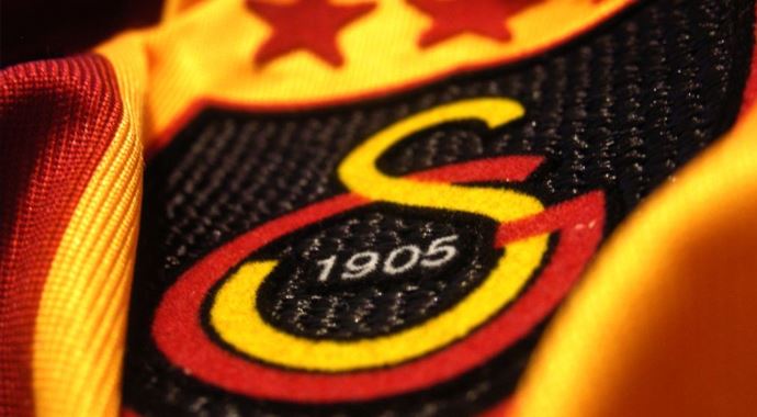 Galatasaray'da bomba o isim geri dönüyor Galatasaray'da bomba o isim geri dönüyor