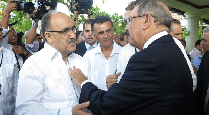 Beşir Atalay'ın Dominik temasları Beşir Atalay'ın Dominik temasları