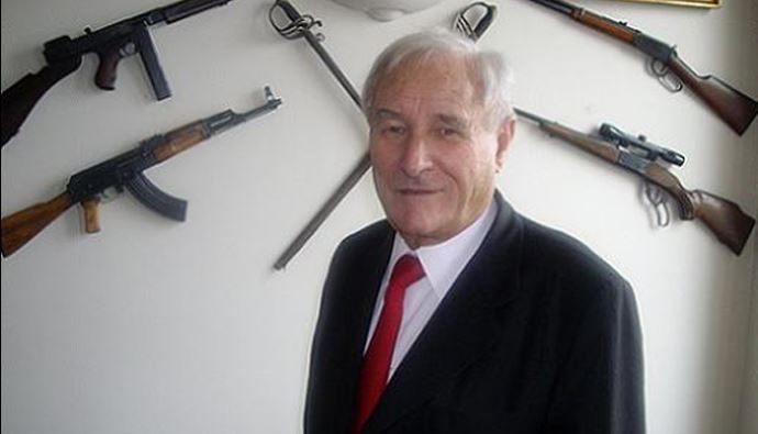 SAS serisinin yazarı Fransız Gerard de Villiers öldü