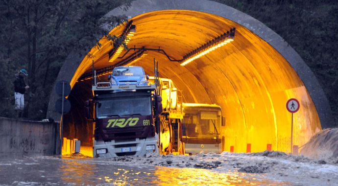 İtalyan Başbakanı Sardunya&#039;da