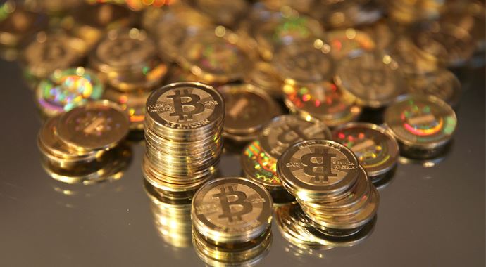 Bitcoin'in değeri fırladı