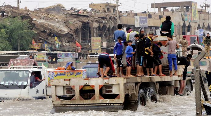 Irak'ı bu defa sel de vurdu,11 ölü Irak'ı bu defa sel de vurdu,11 ölü