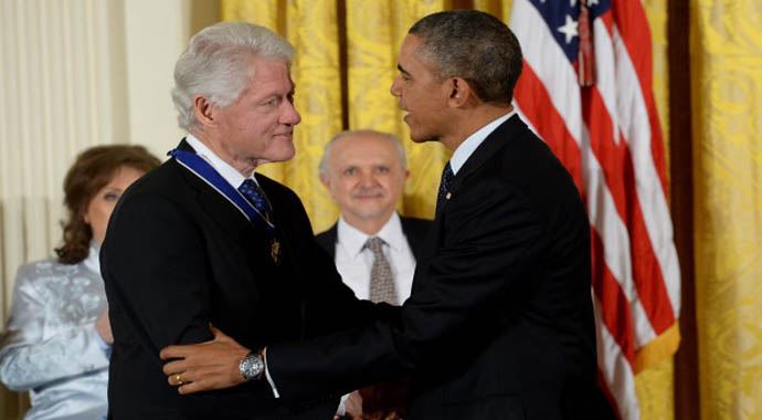 Barack Obama, Bill Clinton'a Özgürlük Madalyası verdi Barack Obama, Bill Clinton'a Özgürlük Madalyası verdi