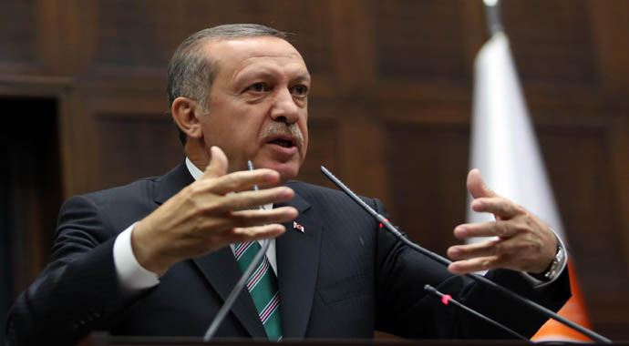 Başbakan Erdoğan&#039;dan atama bekleyen öğretmenlere müjde
