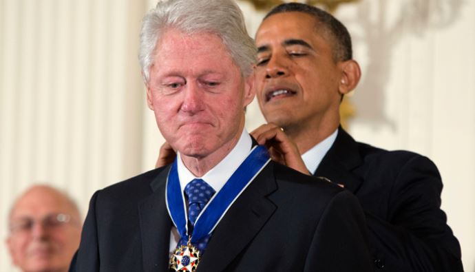 Obama'dan Clinton'a 'Özgürlük Madalyası' Obama'dan Clinton'a 'Özgürlük Madalyası'