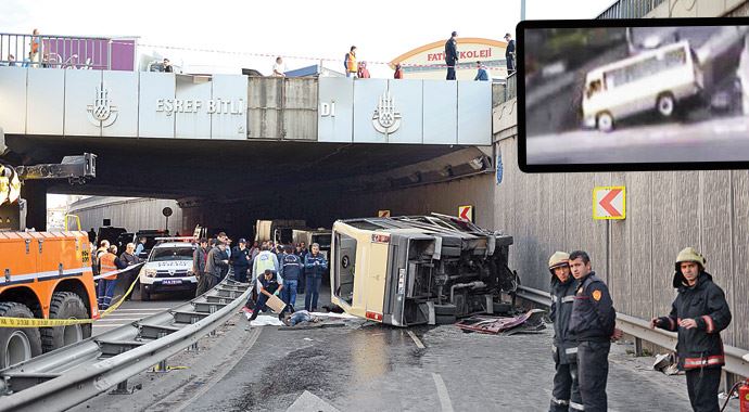 Minibüs faciası, hız yaptı, köprüden uçtu! Minibüs faciası, hız yaptı, köprüden uçtu!