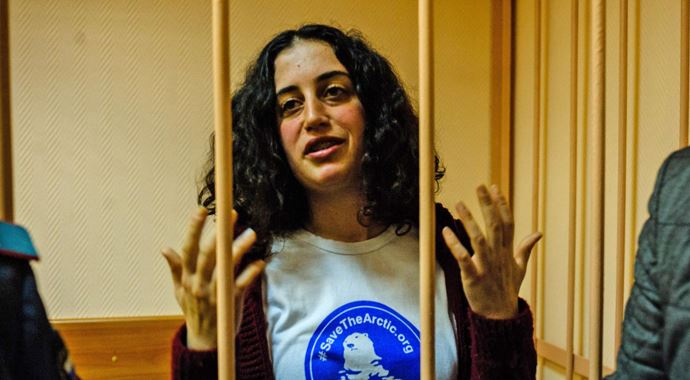 Greenpeace&#039;in Türk eylemcisi Gizem Akhan serbest kaldı