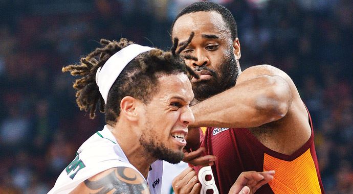 İlginç maç Aslan'ın, 54-52 İlginç maç Aslan'ın, 54-52