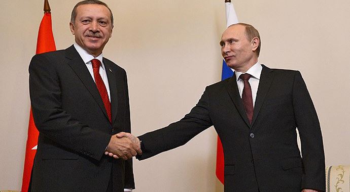 Başbakan Erdoğan ile Putin'den sıcak diyalog