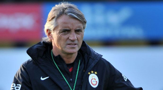 Mancini'nin Sivas karşısına süreceği 11'i şekillendirmeye başladı