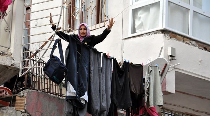 Boşandığı eşini tam 5 saat boyunca rehin aldı