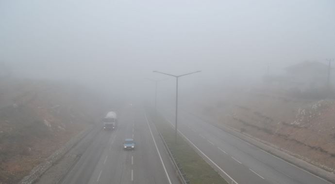 Tekirdağ'da yoğun sis etkili oluyor Tekirdağ'da yoğun sis etkili oluyor