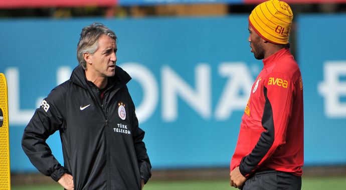 Roberto Mancini, 'Ben sihirbaz değilim' Roberto Mancini, 'Ben sihirbaz değilim'