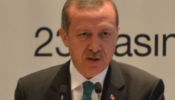 Başbakan Erdoğan, 'Tüneli başörtüsü mü tıkadı' Başbakan Erdoğan, 'Tüneli başörtüsü mü tıkadı'