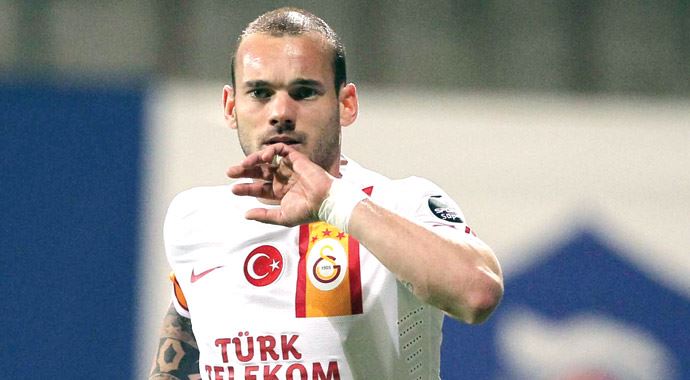Sneijder ada yolcusu