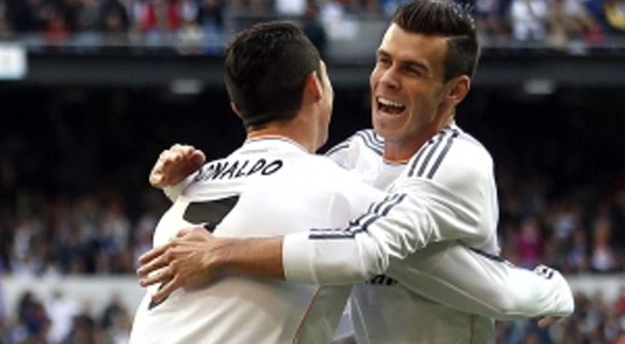 Real dağıttı, Ronaldo sakatlandı