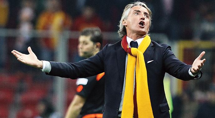 Mancini, 'Yaptığımız hatalar beni sinir ediyor' Mancini, 'Yaptığımız hatalar beni sinir ediyor'
