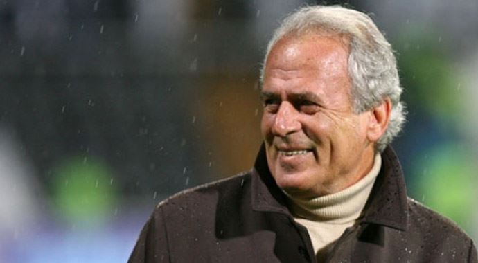 Toshack'ın yerine Mustafa Denizli