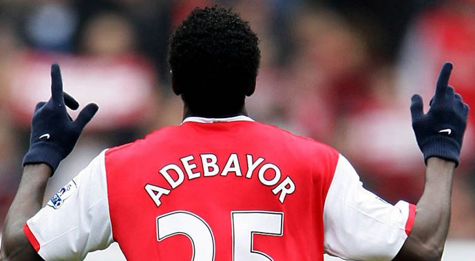 Adebayor'un Beşiktaş'a transferini bekliyorlar