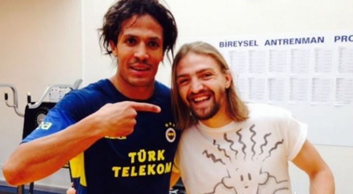 Alves ve Caner&#039;den kavga iddialarına cevap