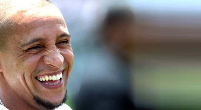 Roberto Carlos, eksikler etkilemez Roberto Carlos, eksikler etkilemez