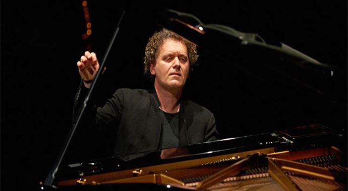 Andrea Lucchesini, Antalya Piyano Festivali'nde sahne aldı Andrea Lucchesini, Antalya Piyano Festivali'nde sahne aldı