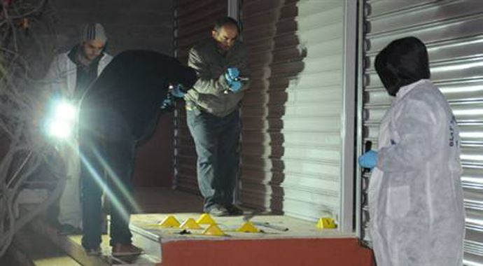 Batman'da yurt ve notere eş zamanlı bombalı saldırı