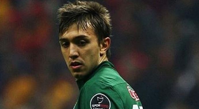 Muslera konuştu 'Beklemeliyim' Muslera konuştu 'Beklemeliyim'