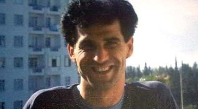 Eski futbolcu Ali Kandemir hayatını kaybetti