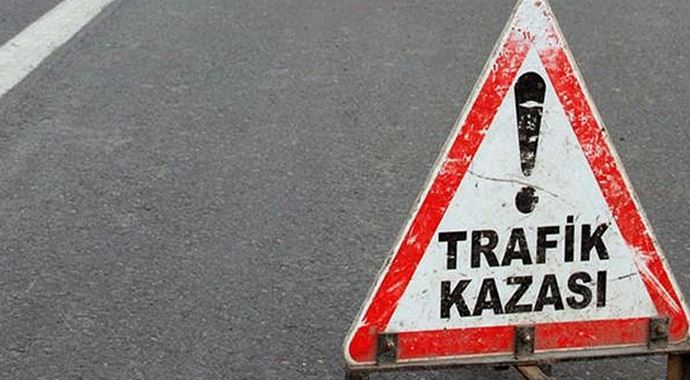 Tem zincirleme kaza, trafik felç oldu