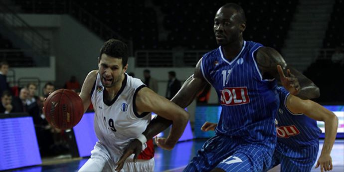 Aykon TED Ankara Kolejliler 81-75 Buducnost
