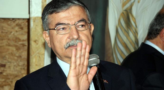 İsmet Yılmaz'dan 'bedelli askerlik' açıklaması İsmet Yılmaz'dan 'bedelli askerlik' açıklaması