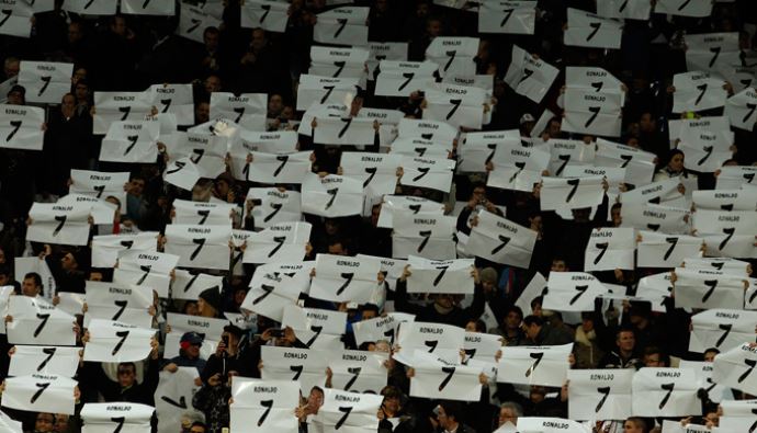 Tribünler Ronaldo doldu Tribünler Ronaldo doldu