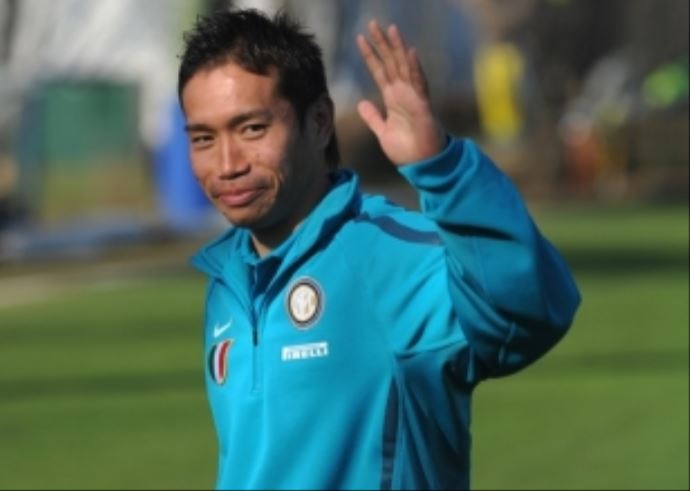 Yılın futbolcusu ödülü İnter'in Japon yıldızı Nagatomo'ya Yılın futbolcusu ödülü İnter'in Japon yıldızı Nagatomo'ya