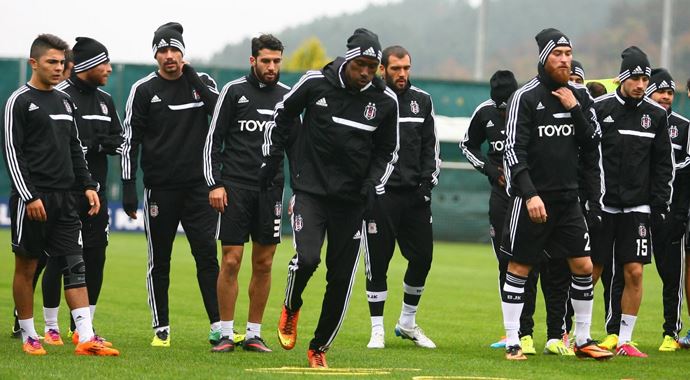 Beşiktaş Fenerbahçe'ye bileniyor Beşiktaş Fenerbahçe'ye bileniyor
