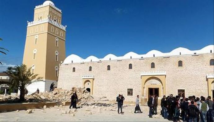 Libya'da Osmanlı türbesine saldırı Libya'da Osmanlı türbesine saldırı