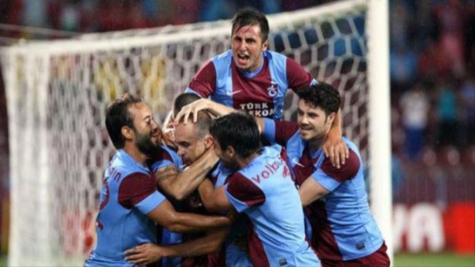 Trabzonspor Limassol maçında ilk 11'ler belli oldu Trabzonspor Limassol maçında ilk 11'ler belli oldu